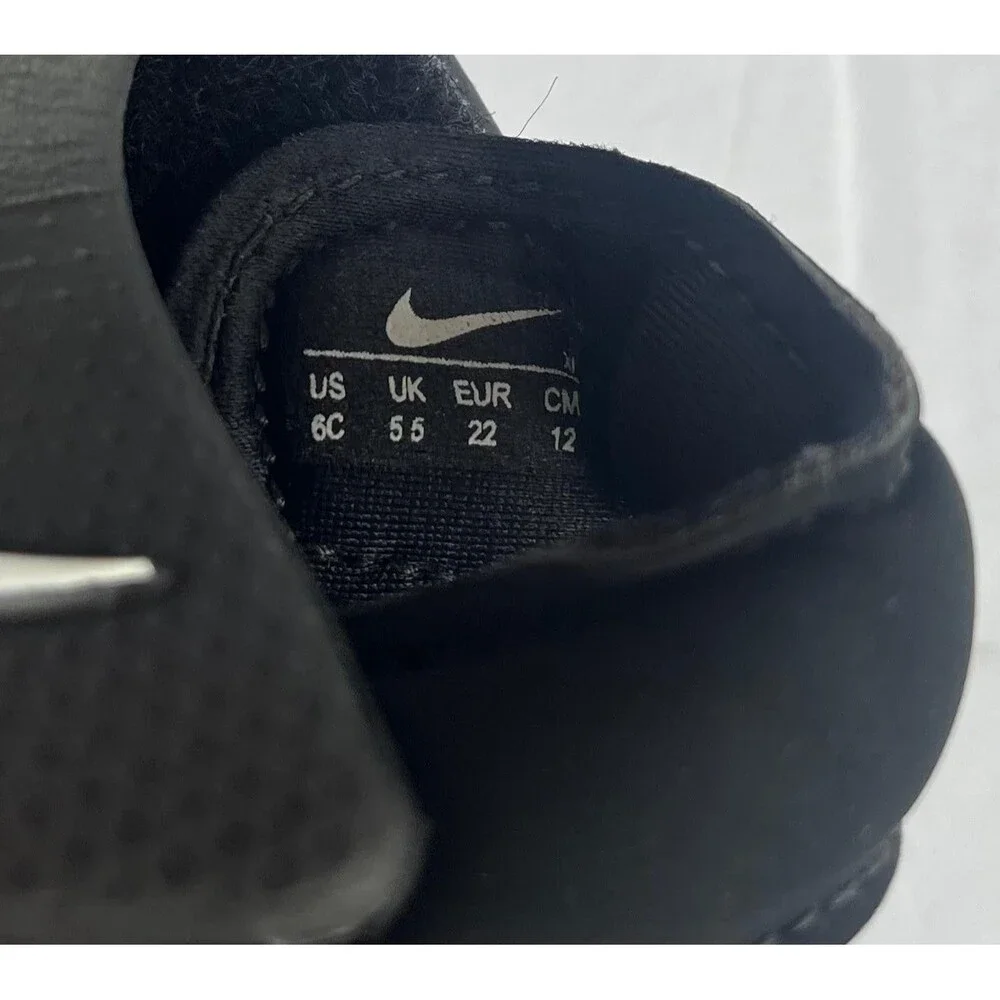 Nike Sunray Protect 3 Kids Black Sandals Water Shoes US 6C EU 22